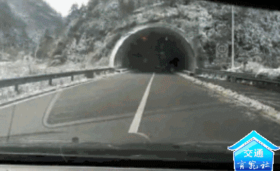 640 (1).gif